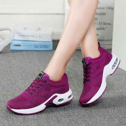 Breathable Soft Sole Cushioned Sports Shoes